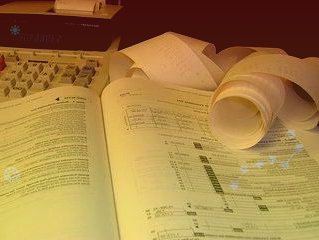 共创草坪6050992021年报及2022年一季报点评:短期业绩承压产能