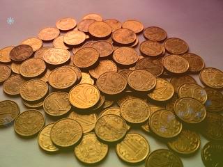 中国新能源企业布局全球,比亚迪定制两艘7000车双燃料汽车运输船